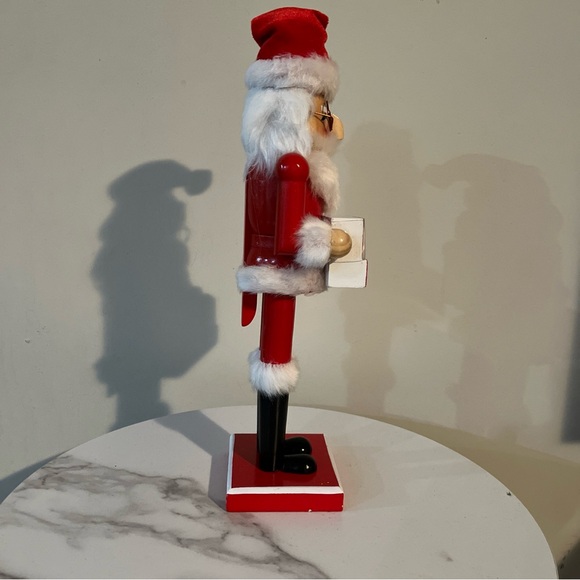 Santa Claus Countdown Calendar - Picture 9 of 10